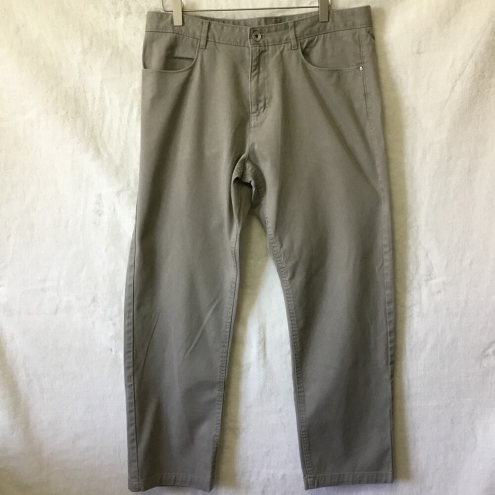Calvin Klein Men Light Brown Casual Pants - Picture 2 of 16